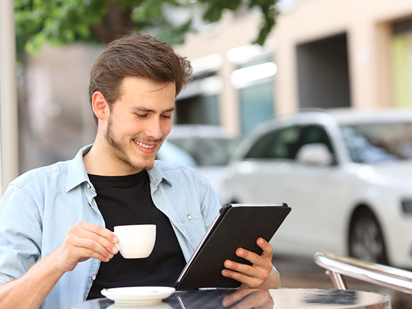 بعد أن تقرأ الآتي ستجعل القهوة رفيقة دربك